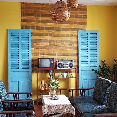 The Local Homestay Хошимин Экстерьер фото